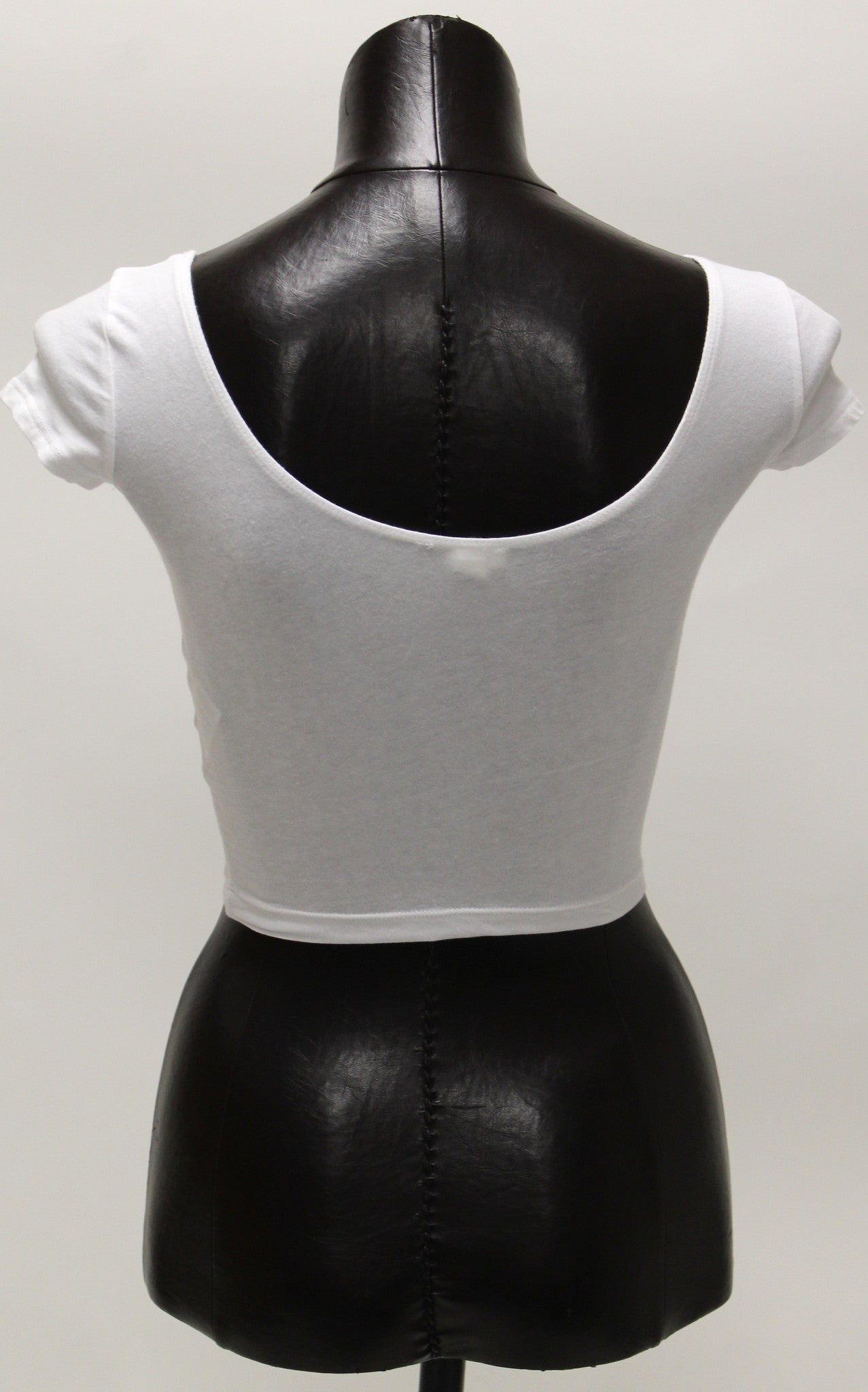 Basic Round Neck Crop Top